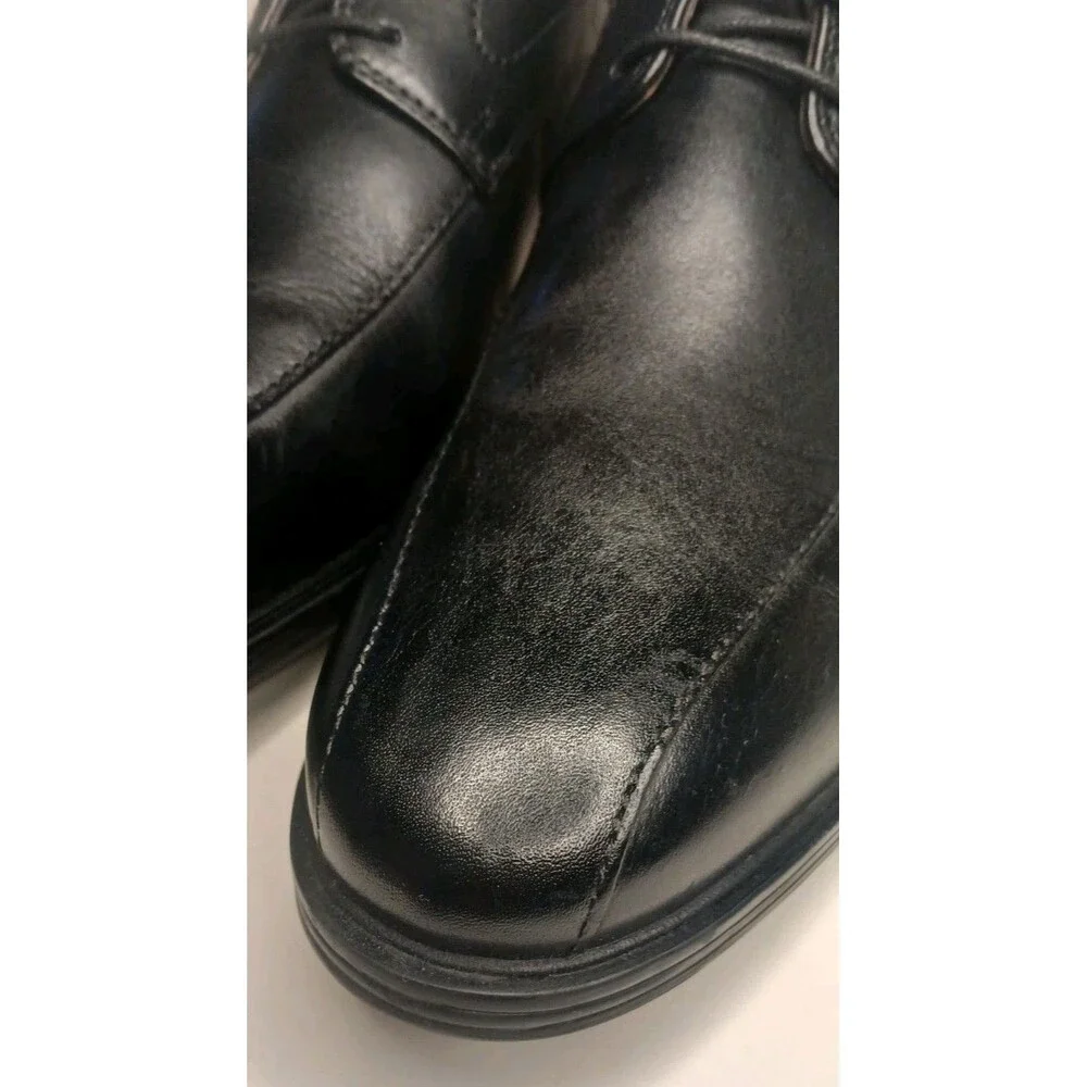 Clarks original retail